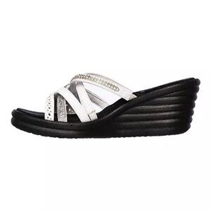 NOT FOR SALE Skechers Rumbler Wave New Lassie Wedge Sandals Memory Foam Size 8.5